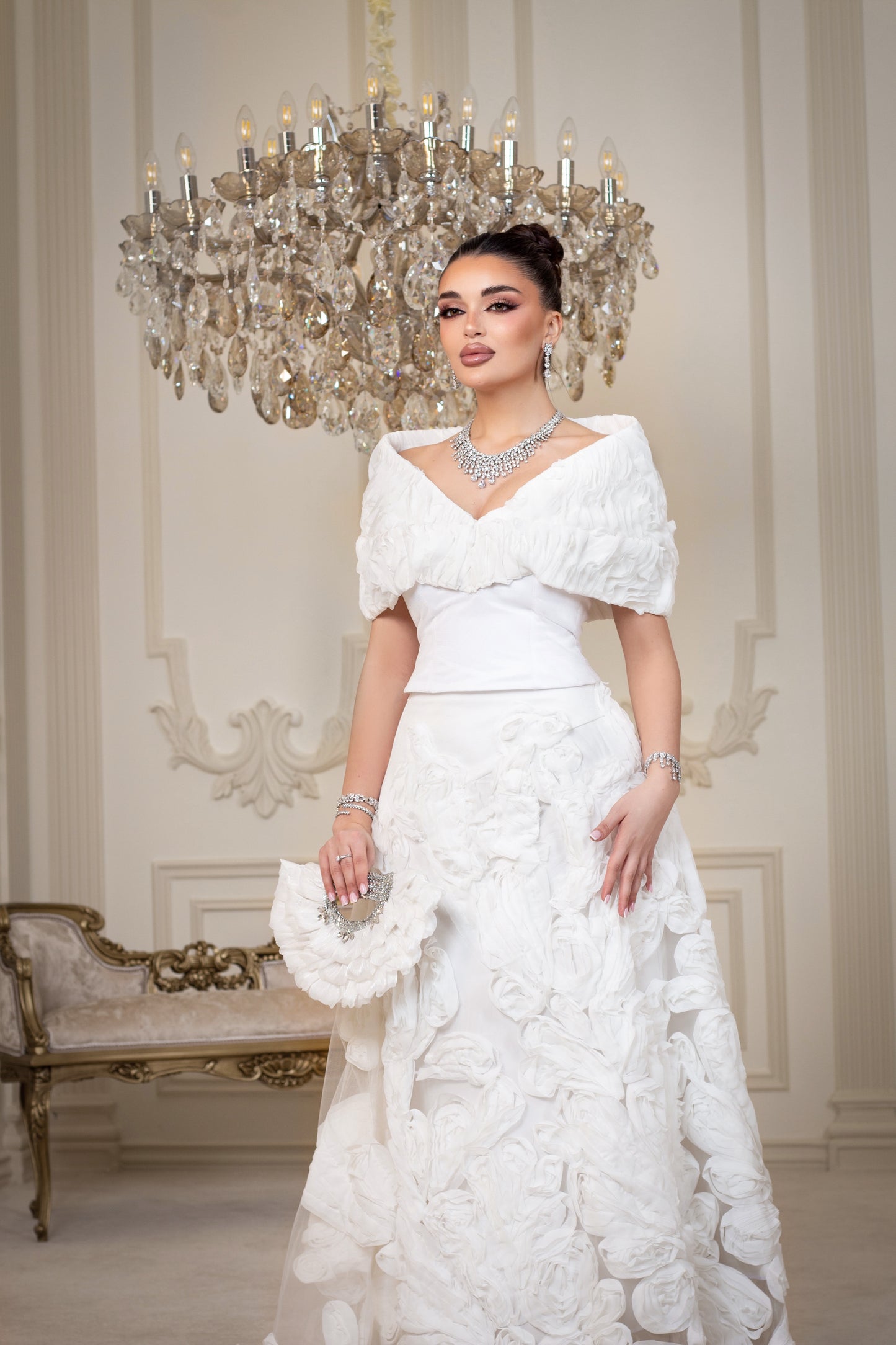 THURAYA SET IN WHITE