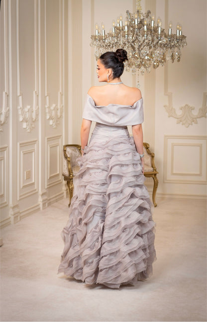 Little bride in nude grey