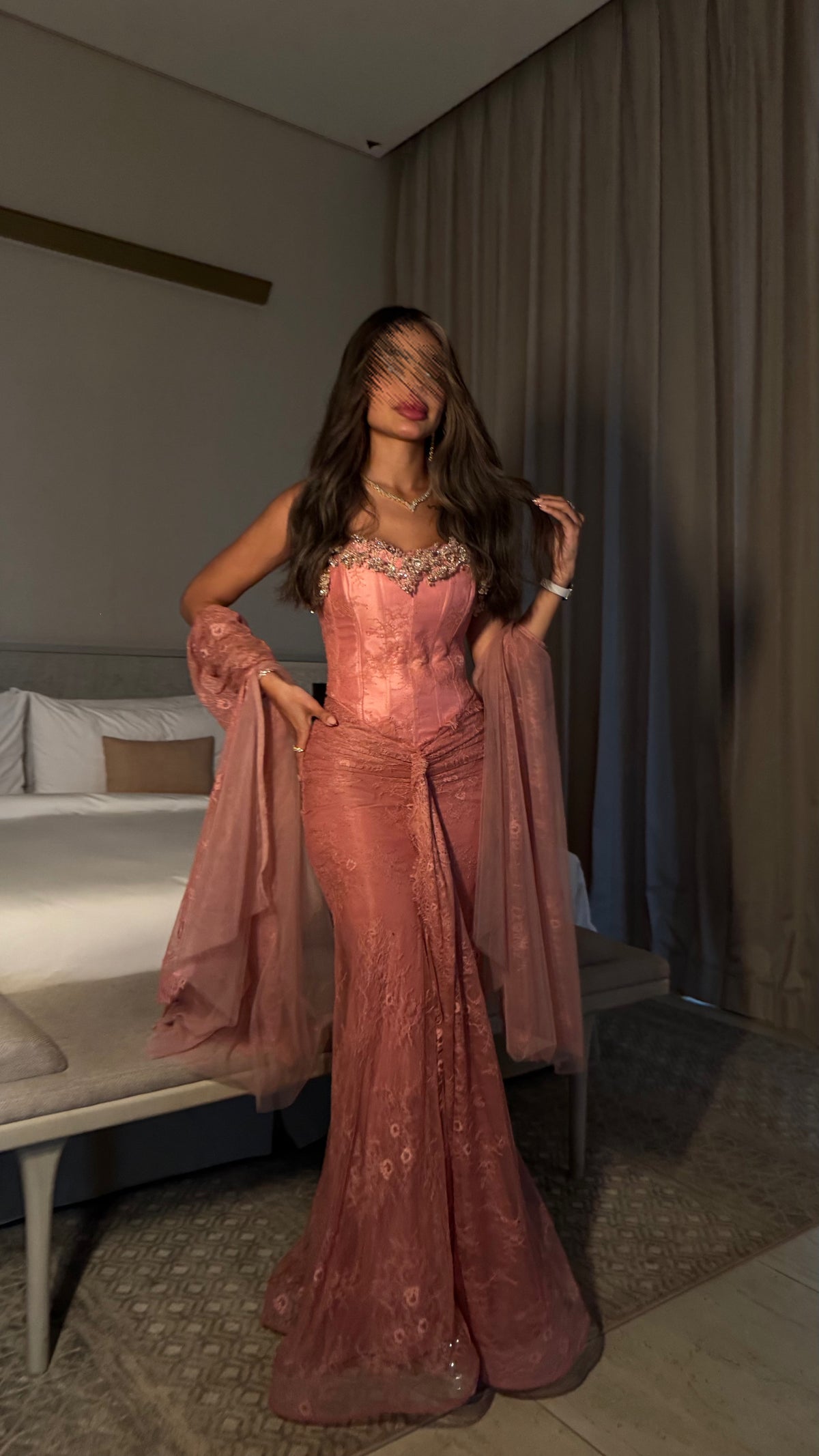 Nawar dress in pink