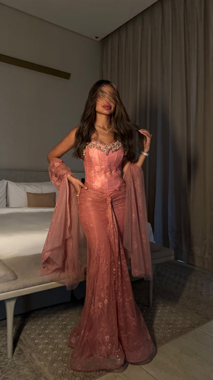 Nawar dress in pink